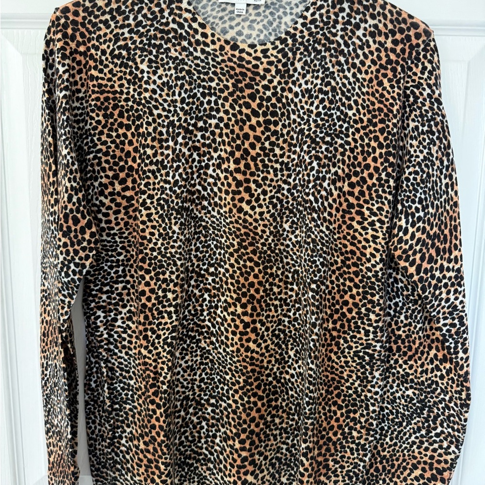 Equipment Gray Leopard Print Sweater XS